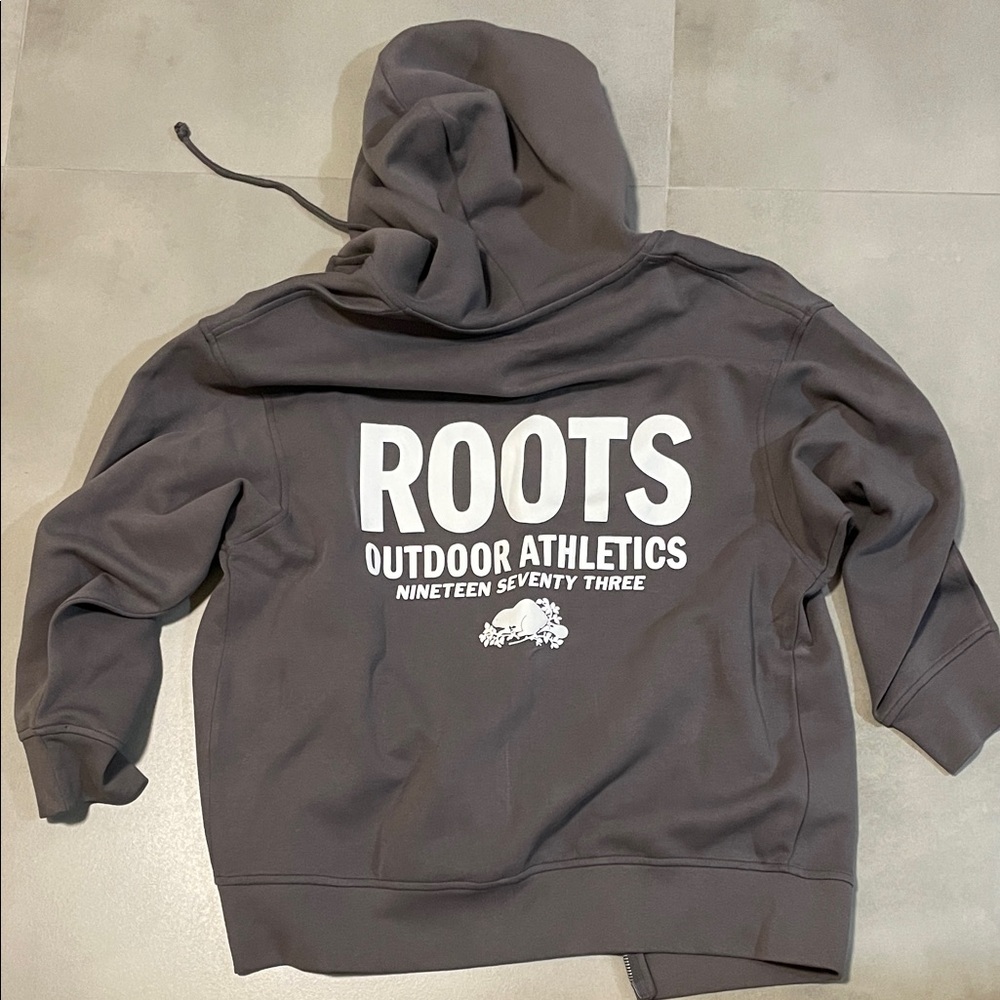Roots New Gray Zip-Up Hoodie
